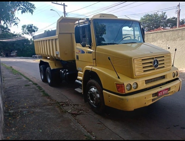 MB 1620 TRUCK