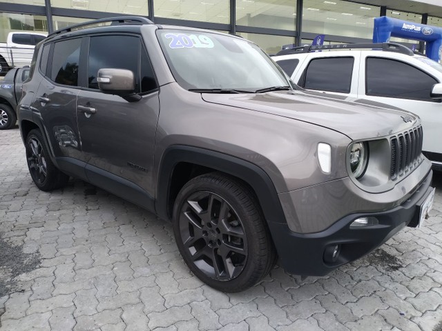 RENEGADE 1.8 LIMITED FLEX AUTOMÁTICA 31.000KM