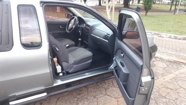 STRADA ADVENTURE CABINA ESTENDIDA 1.8 FLEX