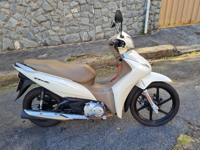 HONDA BIZ 125 FLEX -ÚNICO DONO, APENAS 8.900KM