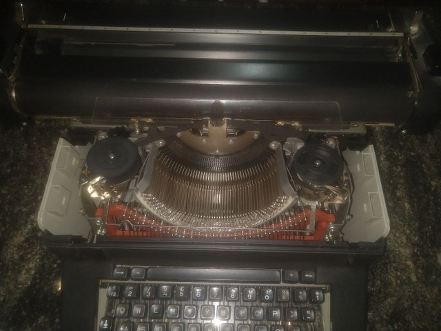 Máquina de escrever Facit  - Foto 2