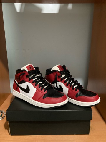 jordan 1 mid chicaguinho