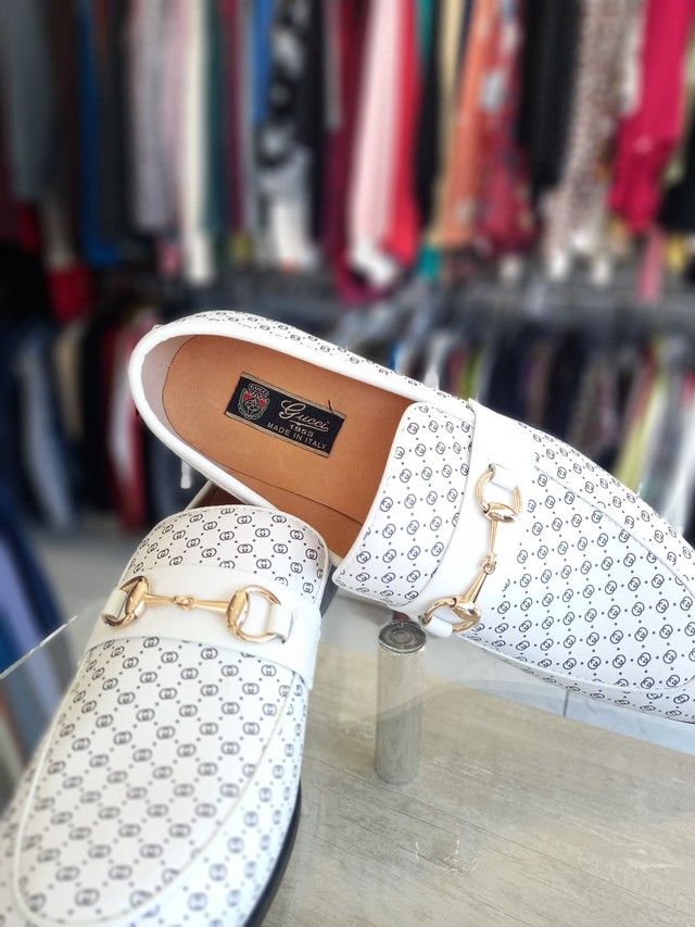 Gucci surpreende com seu novo sapato | Couromoda