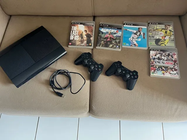 Sony Ps3 Super Slim - 500gb + 30 Games Pes 22 & Fifa 21, God Of War 3