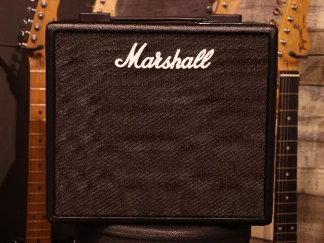 Amplificador de Guitarra Marshall CODE 25w