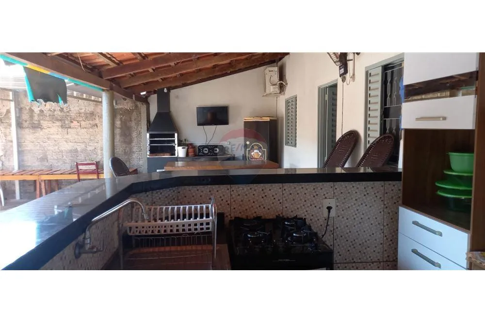 VENDE UMA CASA JARDIM EUROPA