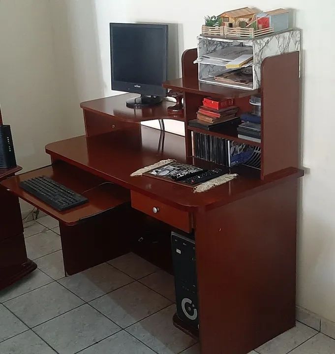 Escrivaninha para computador com gaveta  - Foto 2