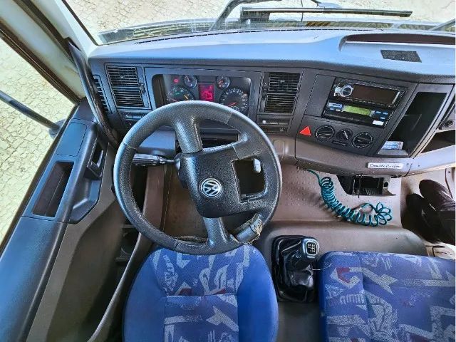 VW 15190 4x2 com Carroceria grade baixa. Muito Conservado. - Foto 12