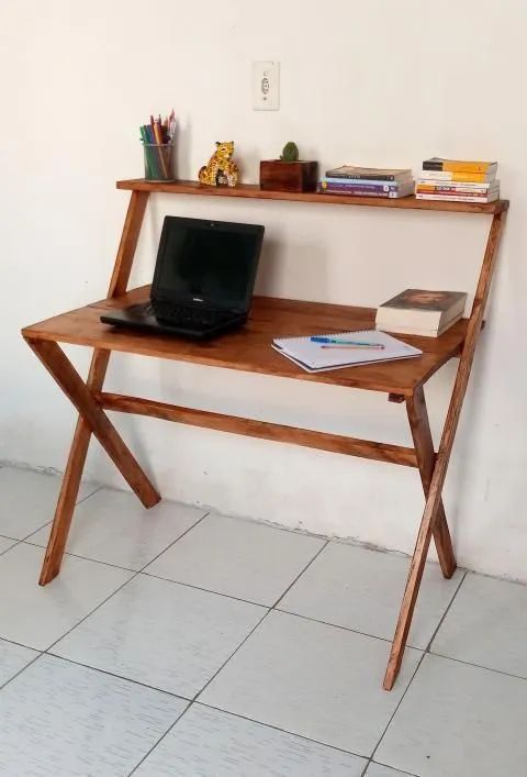 Mesa de Escritório em Madeira de Pinho