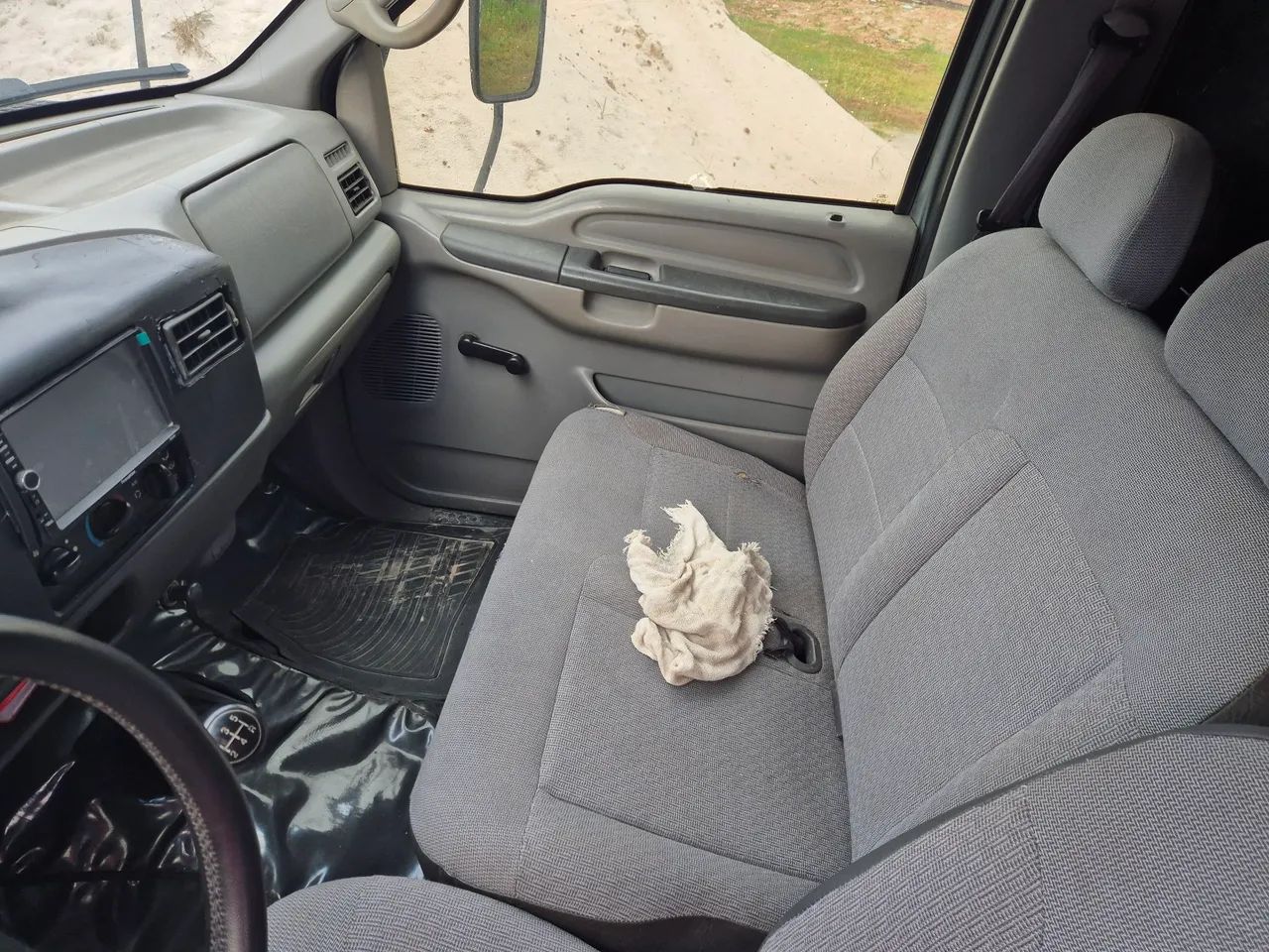 F4000 2011 com ar  - Foto 12