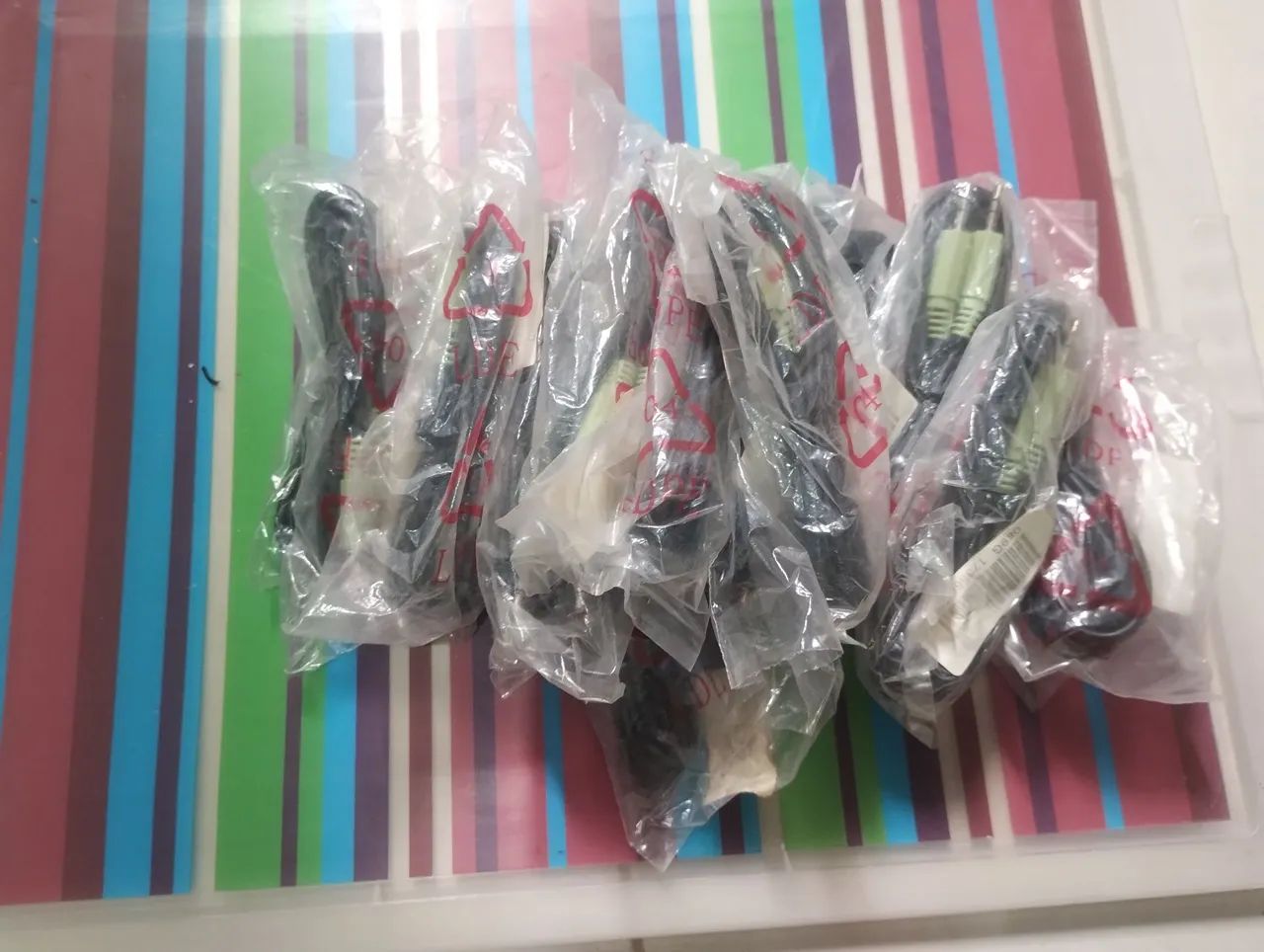 Cabos P2 para P2 - Foto 2