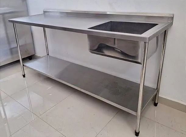 Bancadas em aço inox 