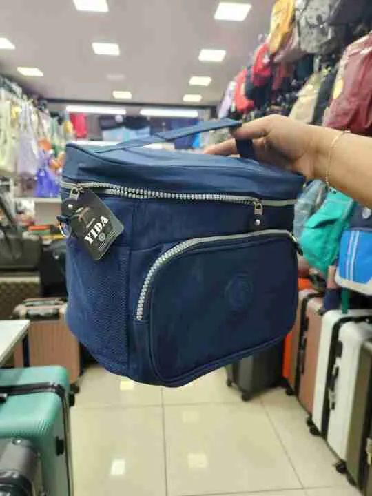 Bolsa Lancheira térmica grande só 69, Entrego em todo DF - Foto 2