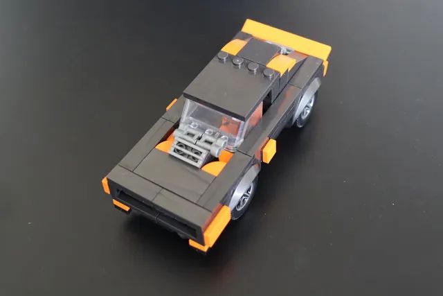Mustang e Dodge Challanger de Lego - Foto 4