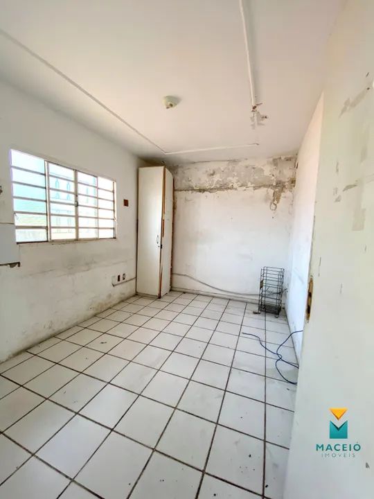 Alugo excelente prédio comercial na antiga Av. Amélia Rosa - Foto 12