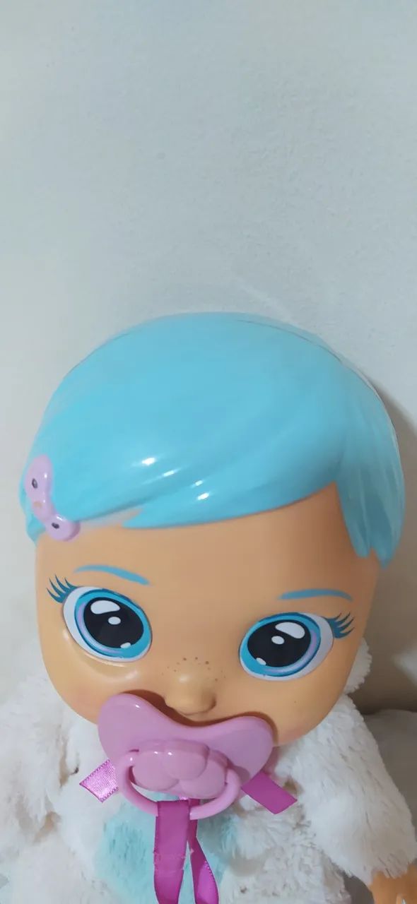 Boneca Crybabies Cristal Amando e cuidando.  - Foto 4