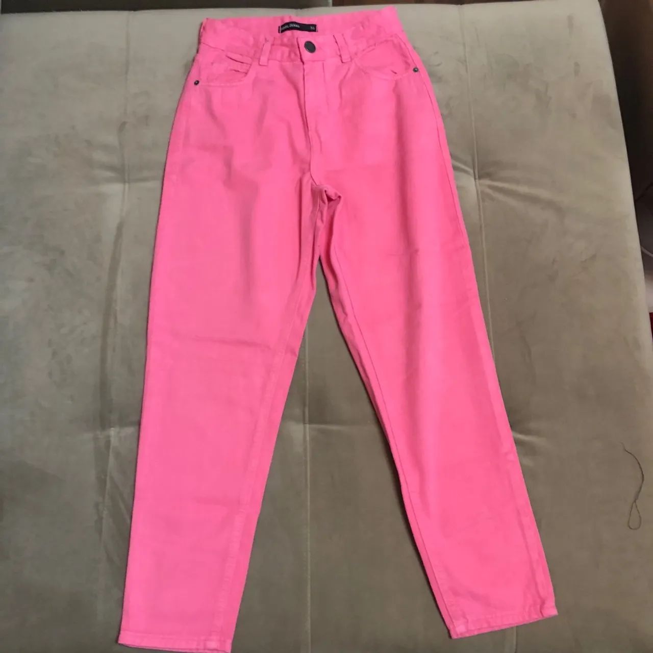 Calça jeans cor de rosa - 36 - Foto 2