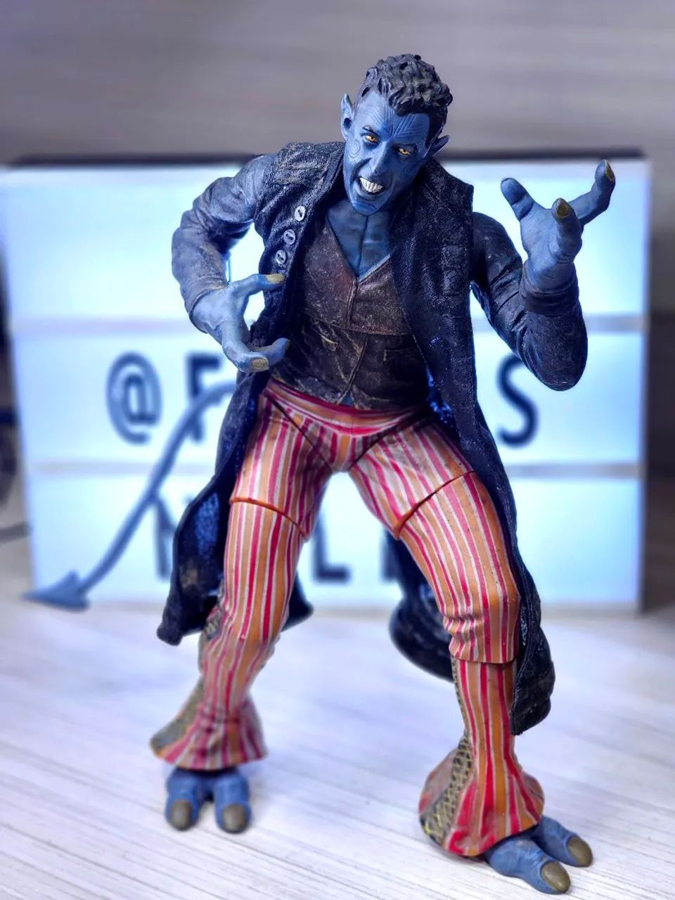 Noturno X-men tamanho grande 33cm - Hobbies e coleções - Vila