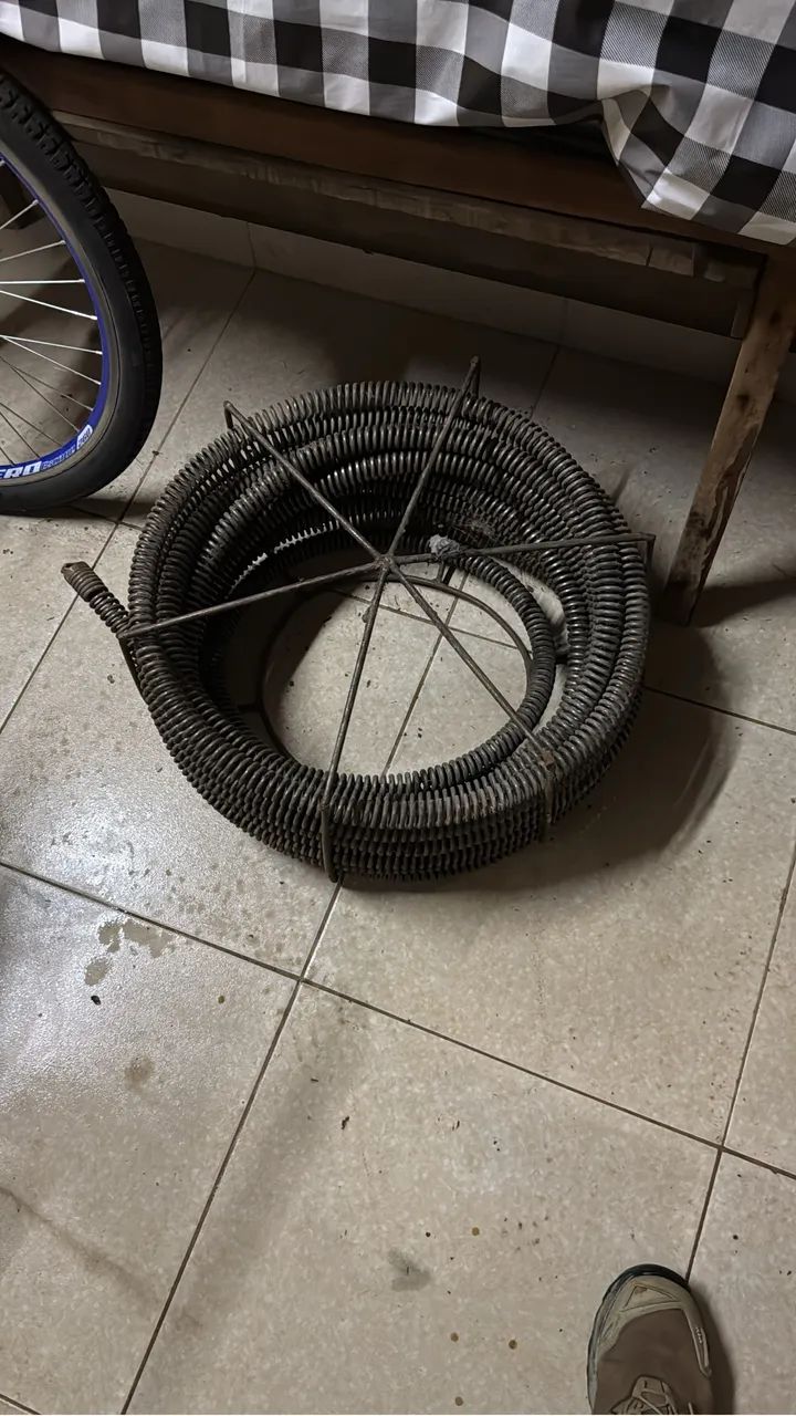 Vendo máquina de desentupir com pouco tempo de uso  - Foto 3