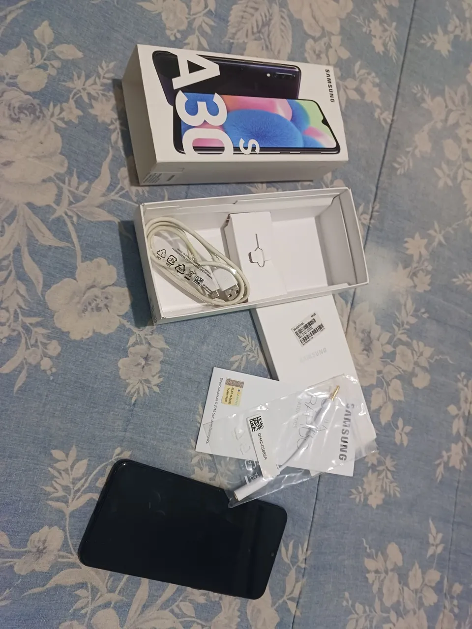 Smartphone Samsung A30S - Tela Trincada