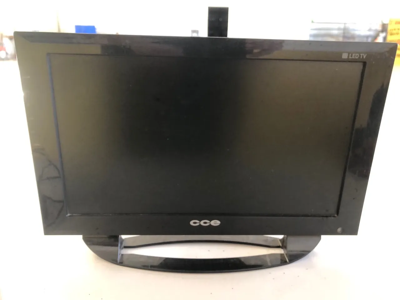 TV LED CCE