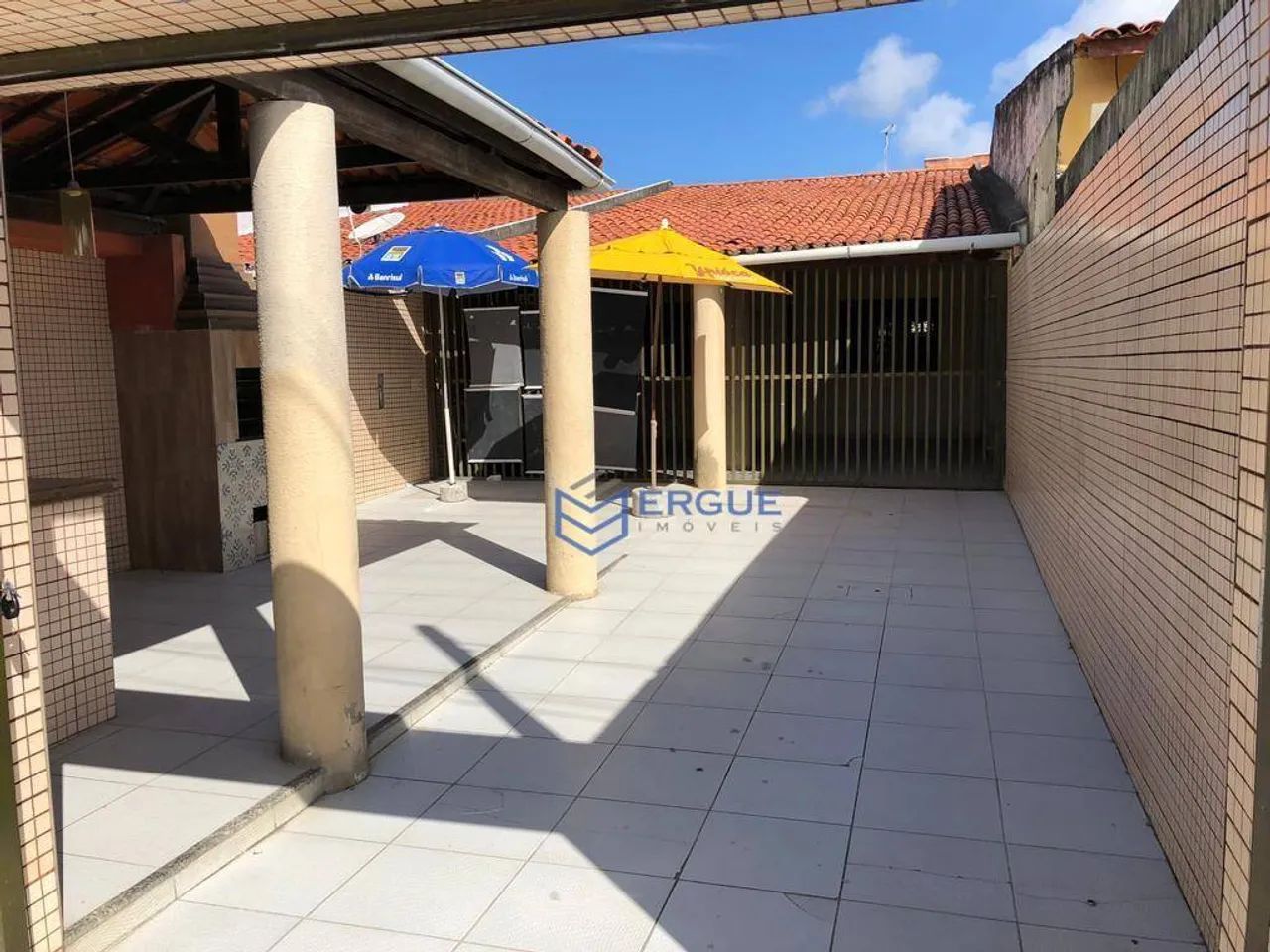 Casa com 3 dormitórios à venda, 160 m² por R$ 430.000,00 - Jardim das Oliveiras - Fortalez