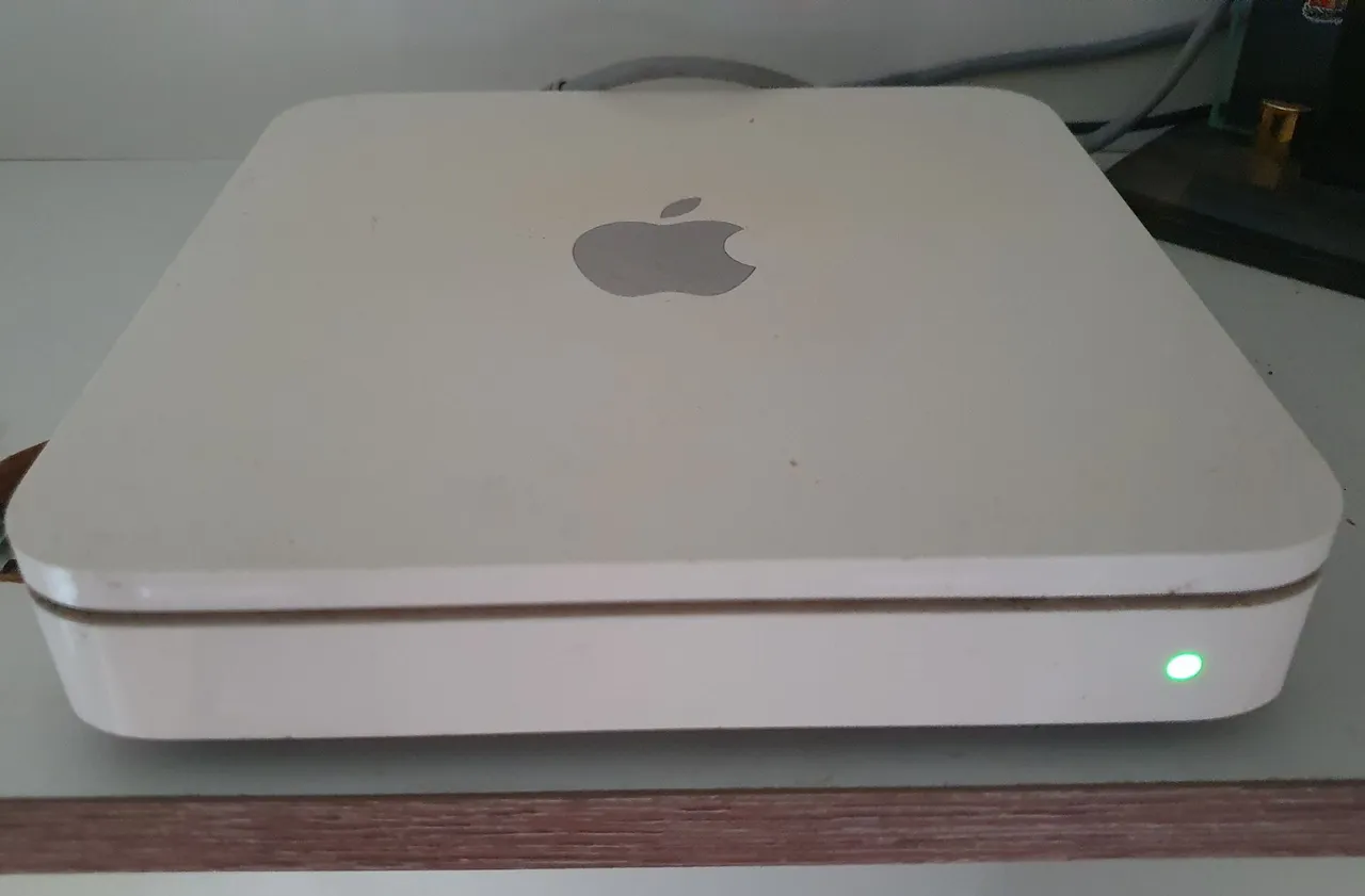 Roteador Apple AirPort Time Capsule - 2TB