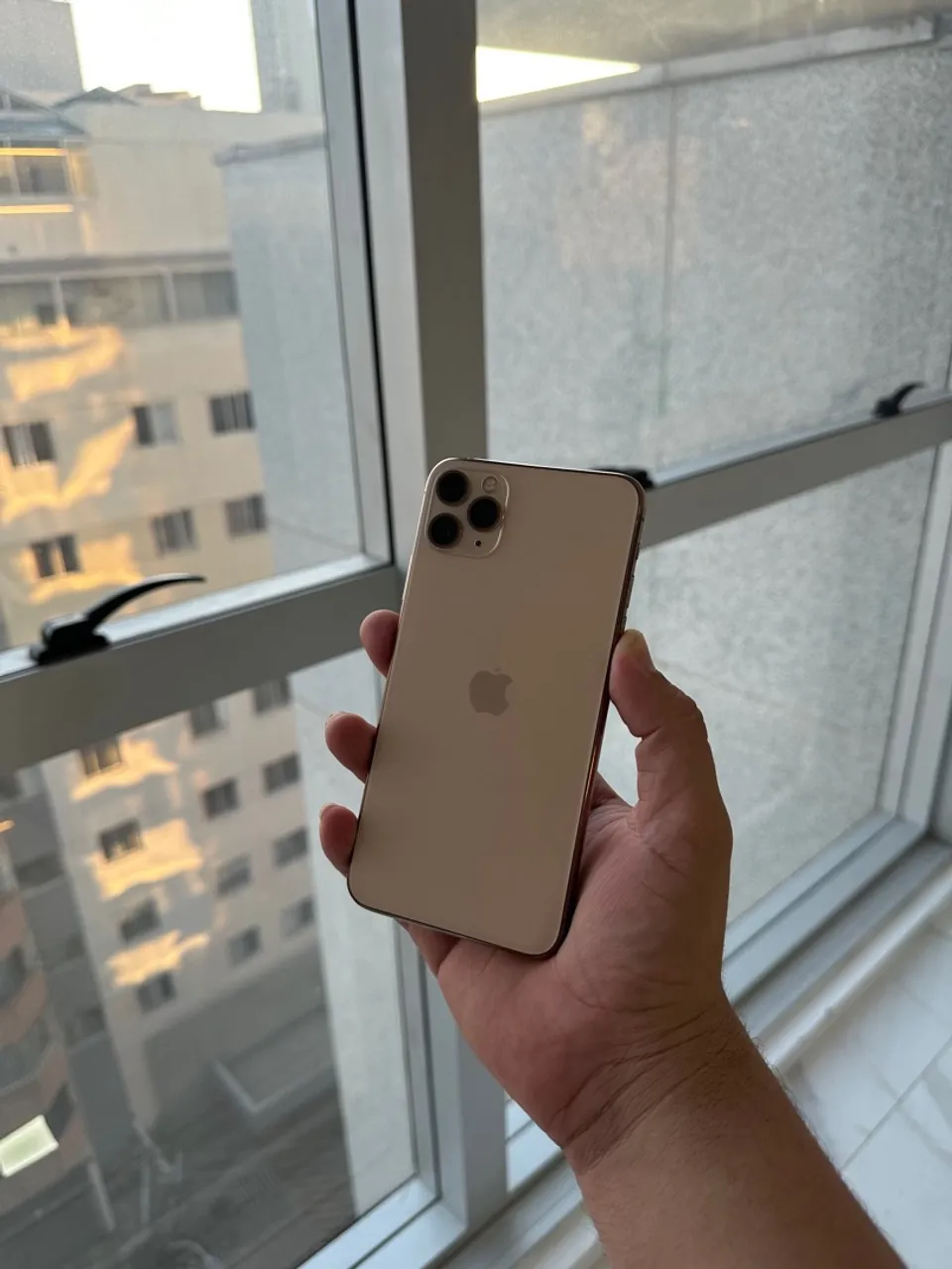 iPhone 11 Pro Max 64 gigas original