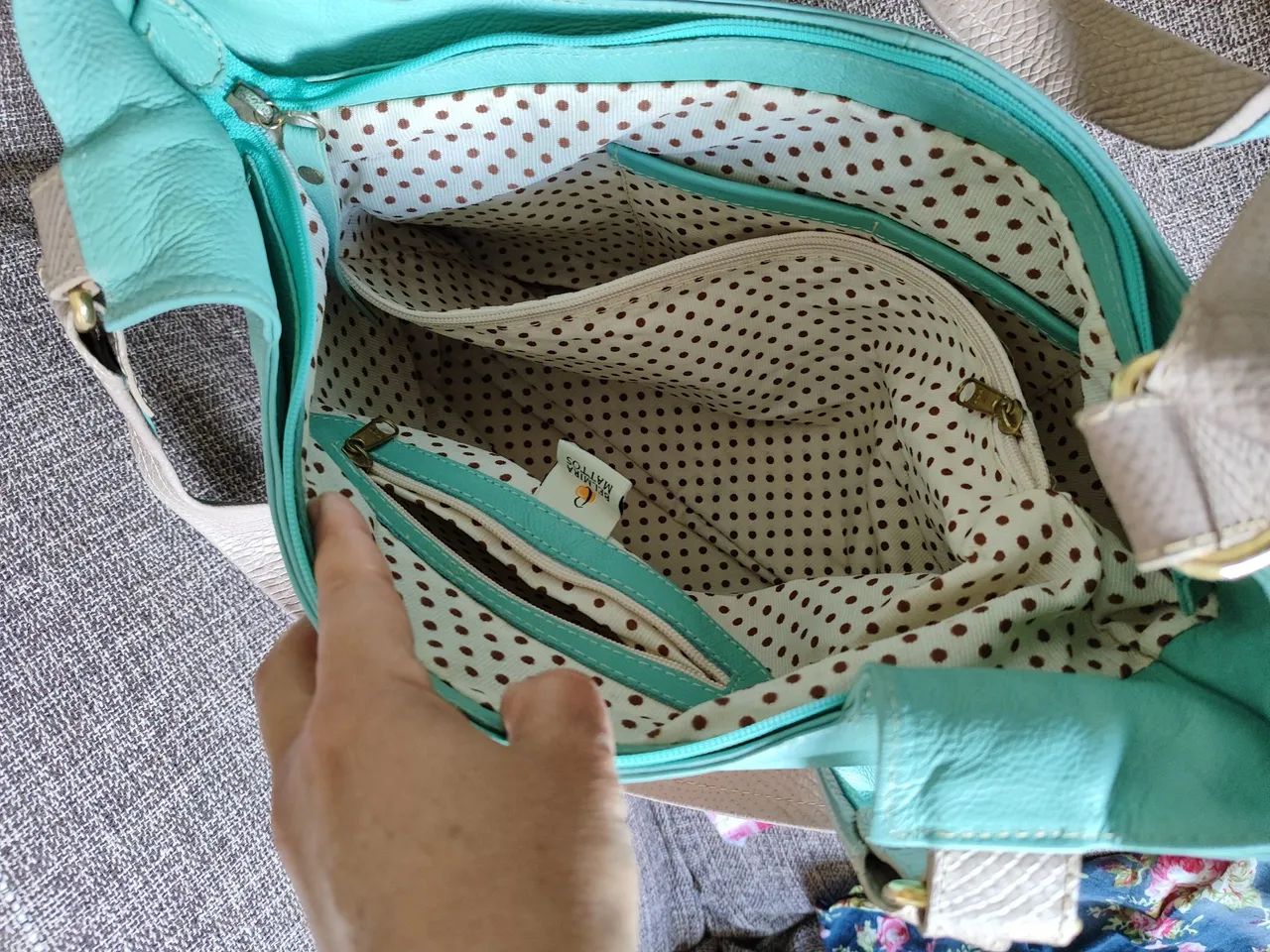 Bolsa de Ombro grande, Belmira Mattos, em Couro Legítimo - Foto 5