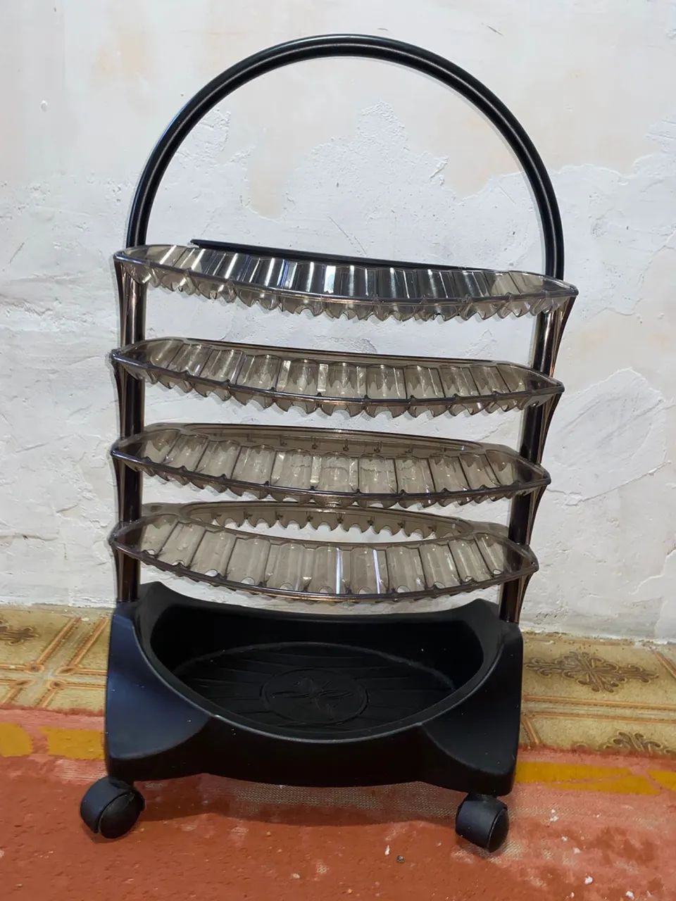 Carrinho de esmaltes (88 unidades)
