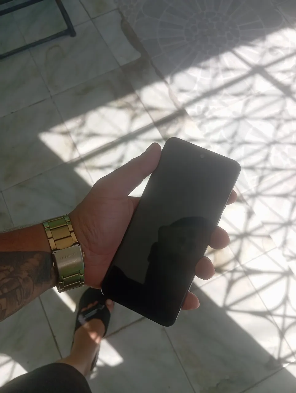 Moto g23 pra sair logo