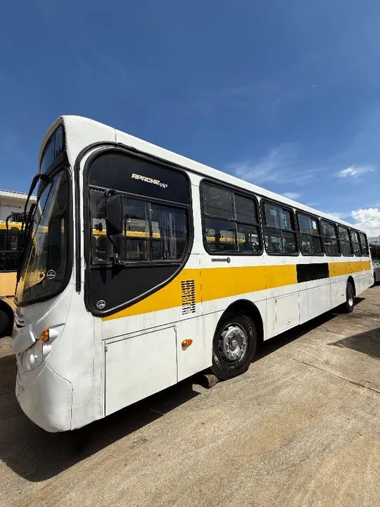 Ônibus Apache VIP II - Mercedes-Benz 1722 - Ano 2011/2012 - Foto 10