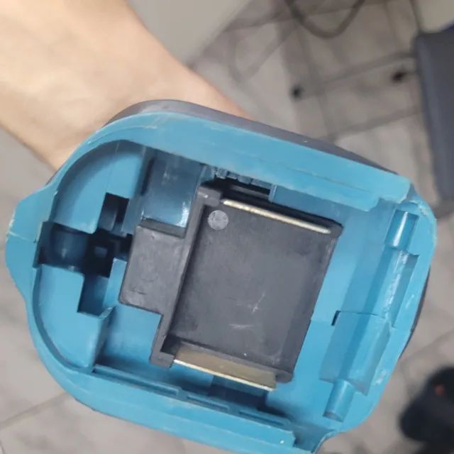DEFEITO Esmerilhadora e lixadeira 20v (SEM BATERIA) LER DESCRIÇÃO 64295991296515125