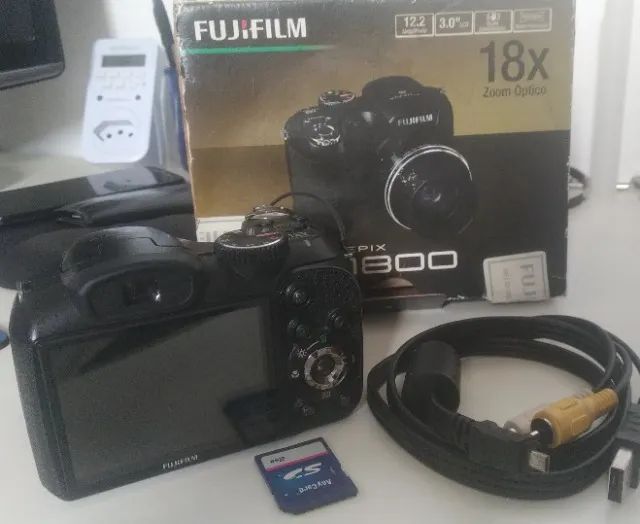 Maquina fotográfica digital _ Fujifilm -fine pix s1800 - Foto 2