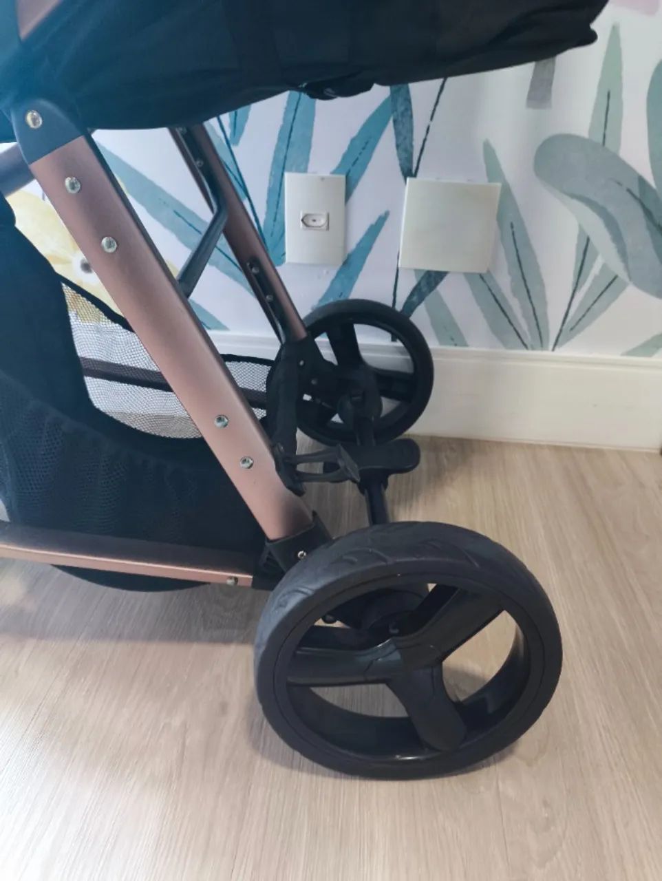 Carrinho de Bebê Galzerano Tessy 2 em 1 + BB Conforto + Base BB Conforto | Ótimo Estado! - Foto 5