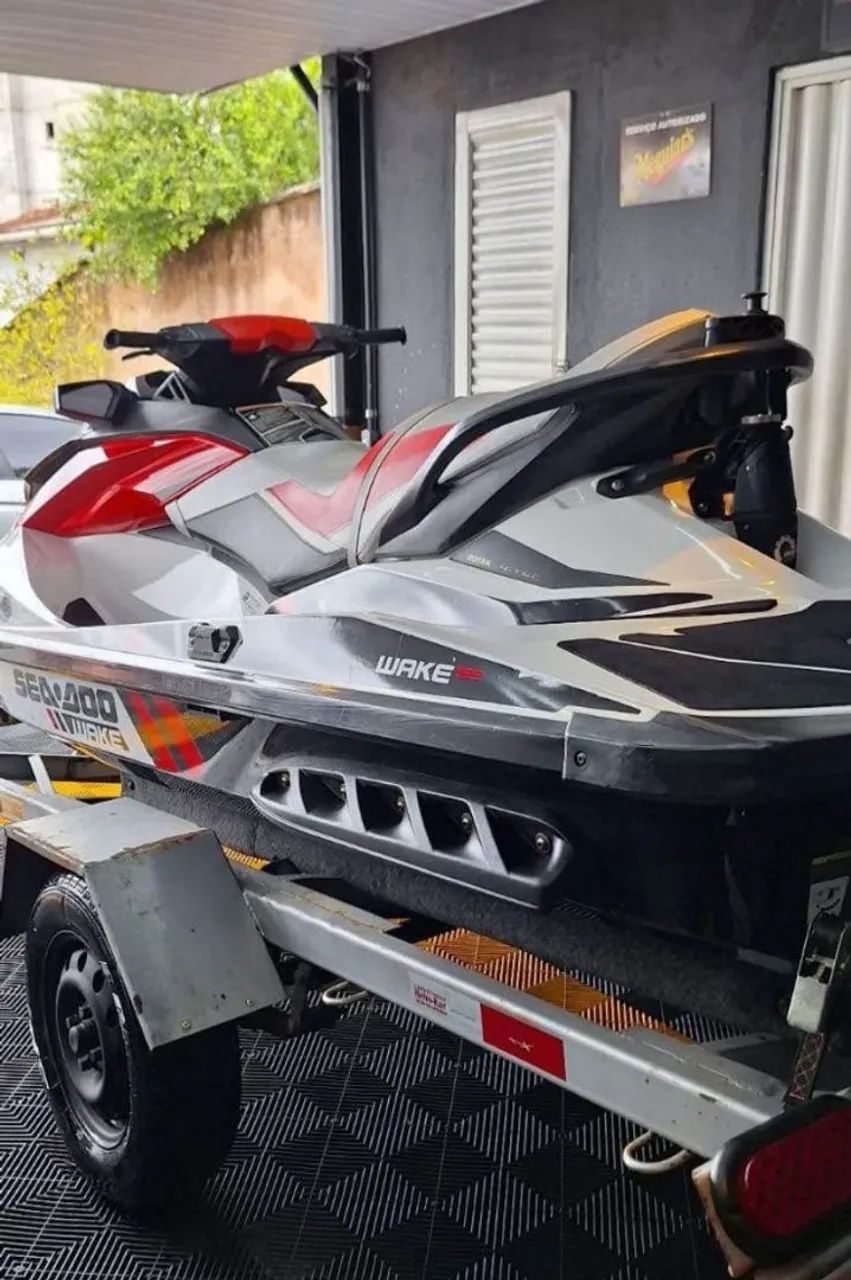 2013 Seadoo Jet ski Wake 155