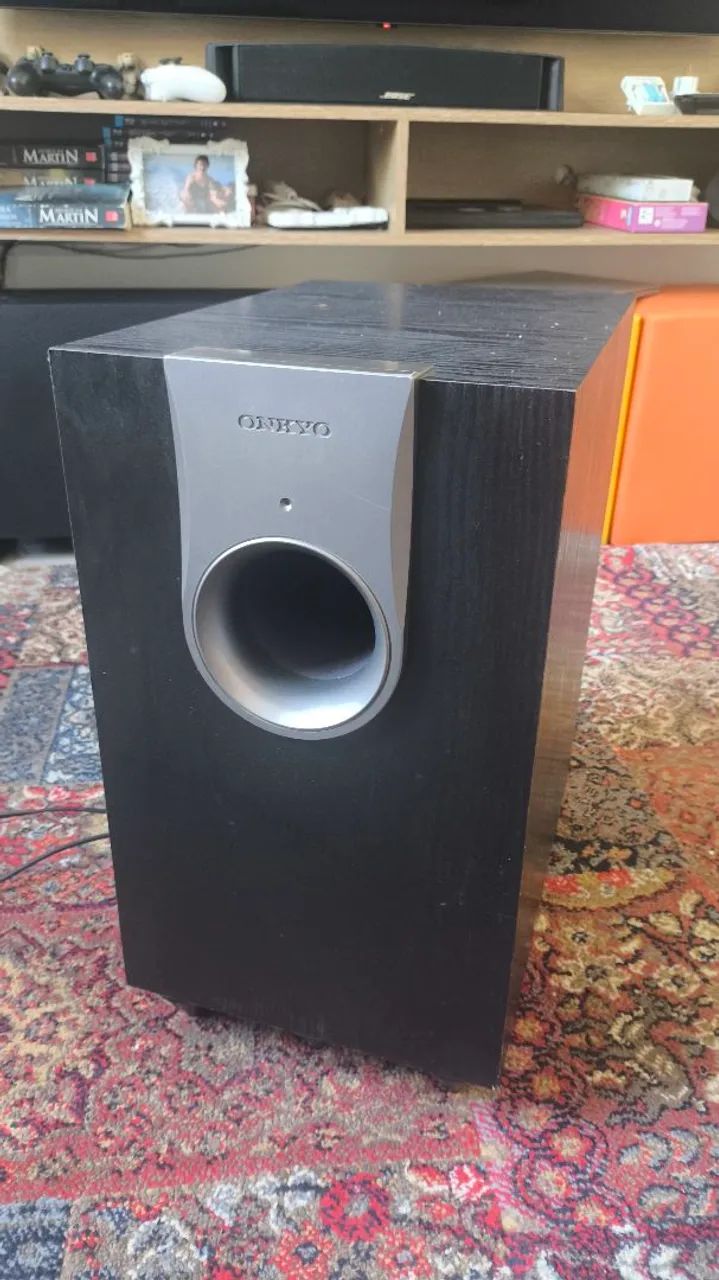 Caixa de Som Subwoofer Onkyo SKW 550