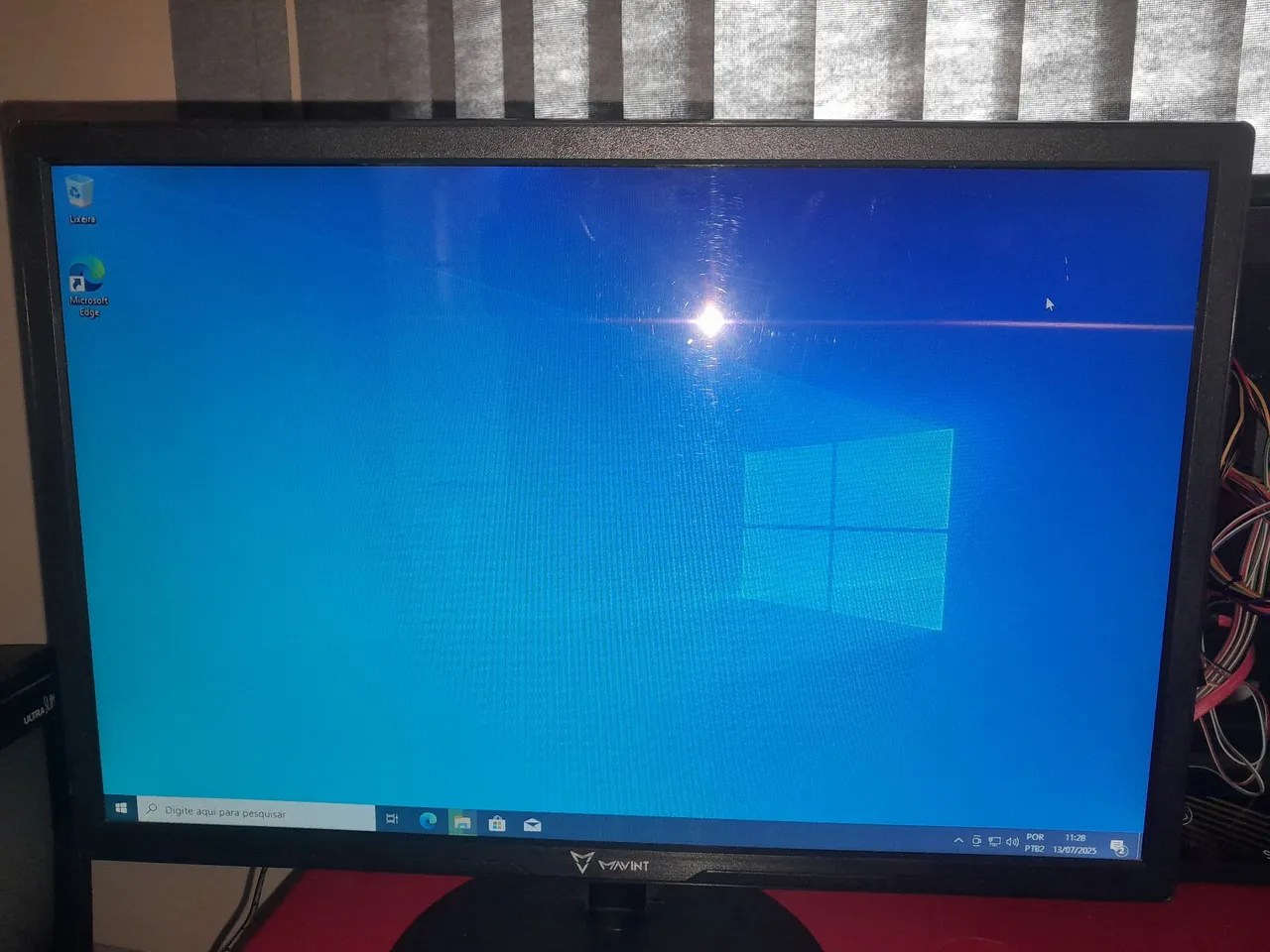 Monitor VAVINT - Tela Impecável!