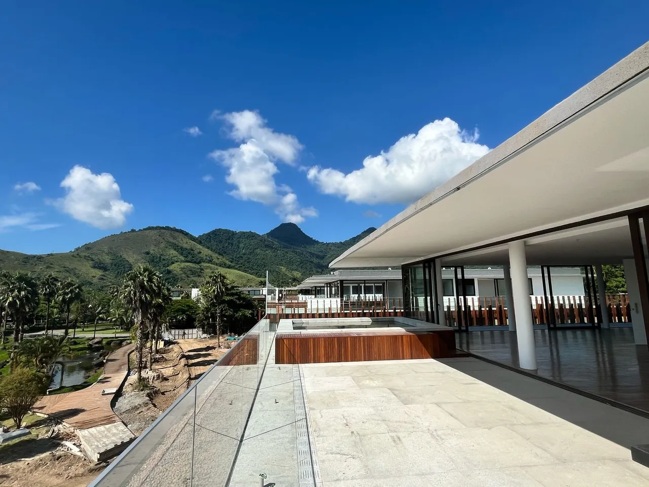 APARTAMENTO RESIDENCIAL em ANGRA DOS REIS - RJ, FRADE (CUNHAMBEBE)