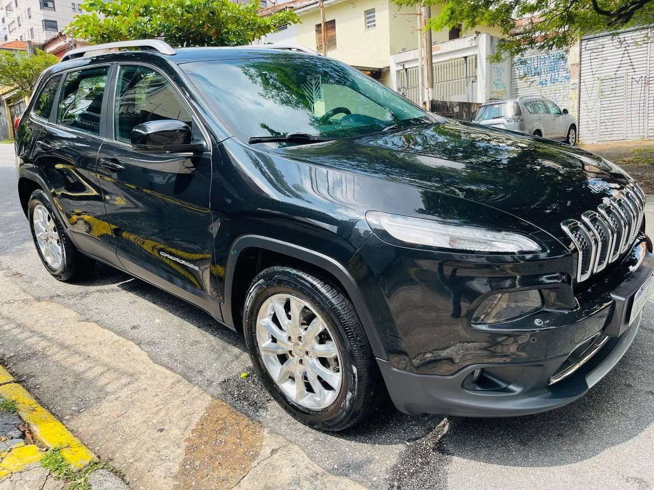 jeep cherokee 2014 limite 4x4 aut 3.2 + teto + nova de sp - Foto 3