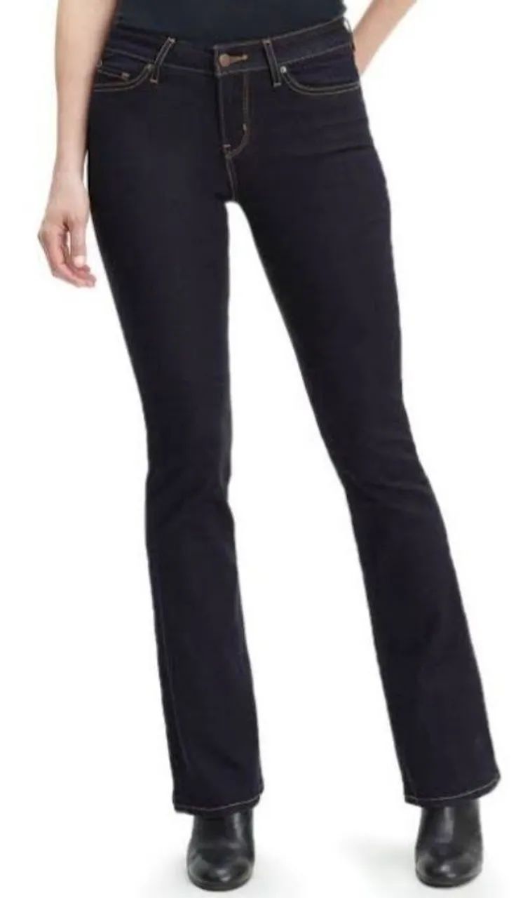 Calça Jeans flare levis