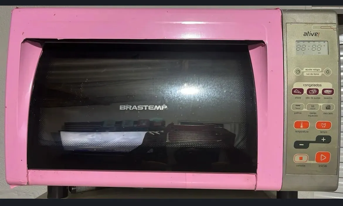 Micro-ondas Brastemp Rosa Ative! - Funcionalidade e Estilo