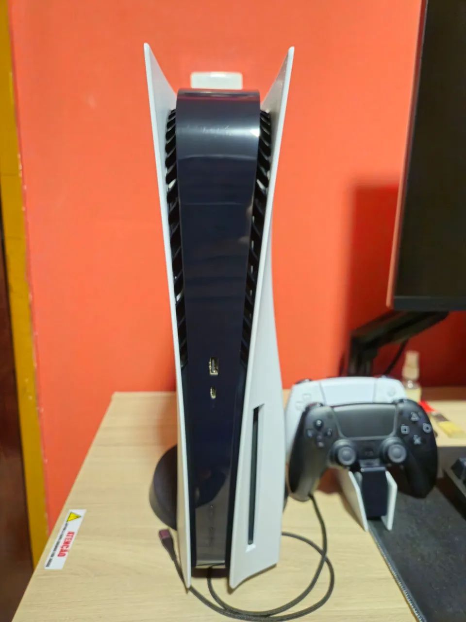 PlayStation 5 + 2 controles originais + Headset Pulse 3D + Base de carregamento + SSD 1TB - Foto 2