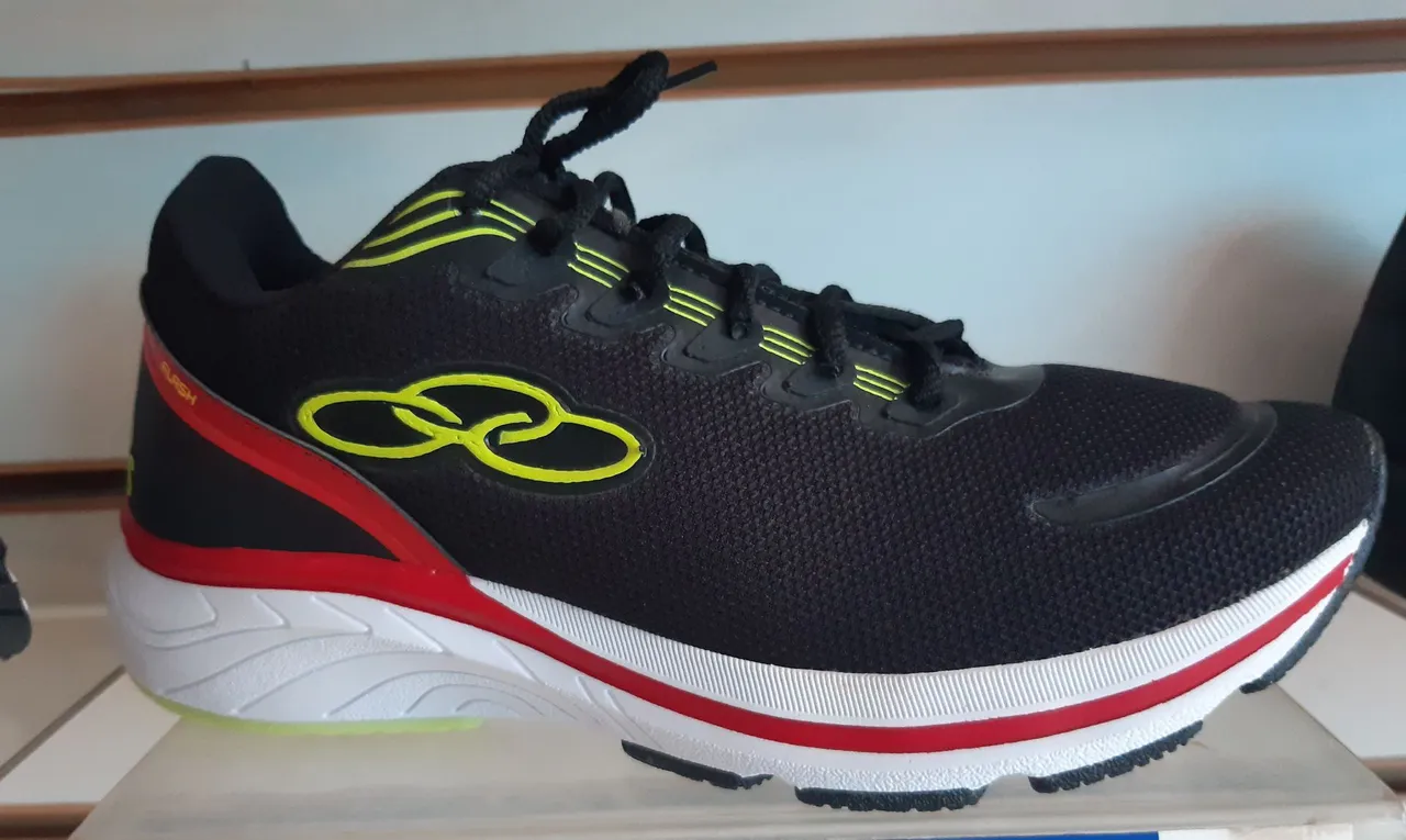 Tênis Olympikus Flash - Conforto e Estilo para Treinos