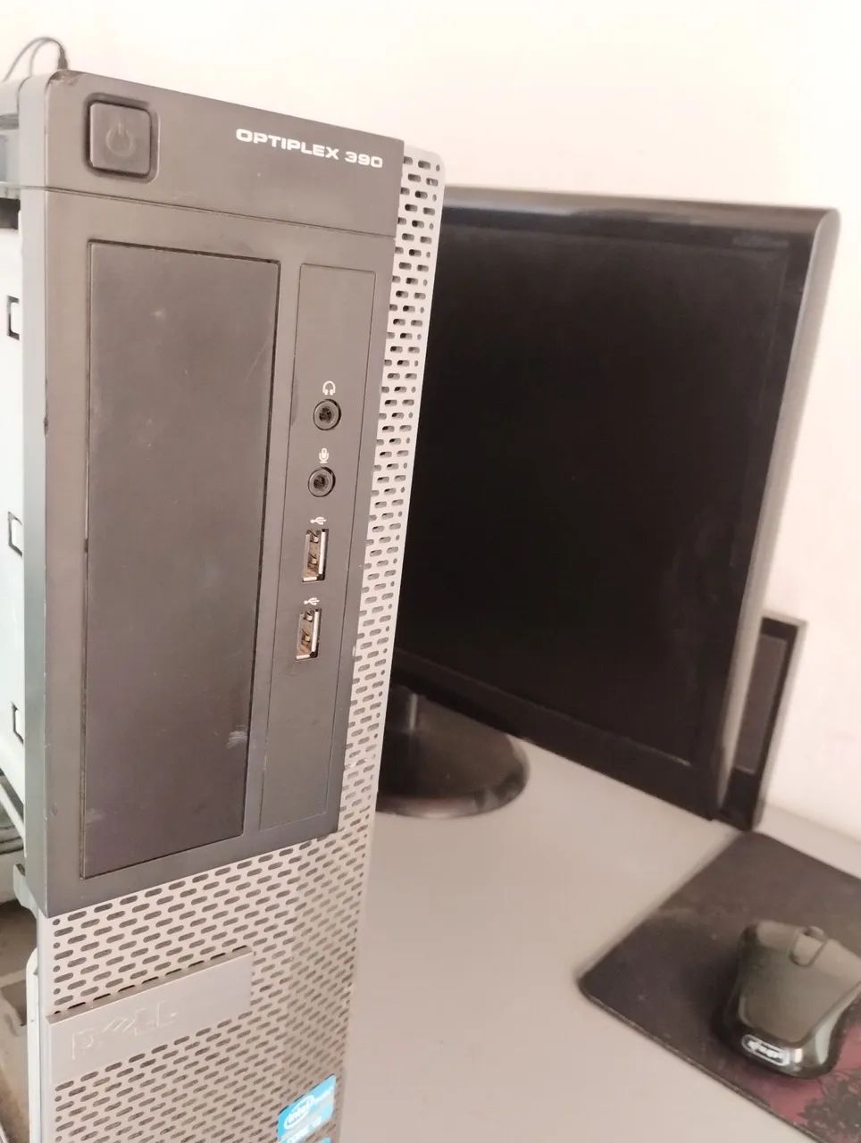 Computador Dell com defeito 