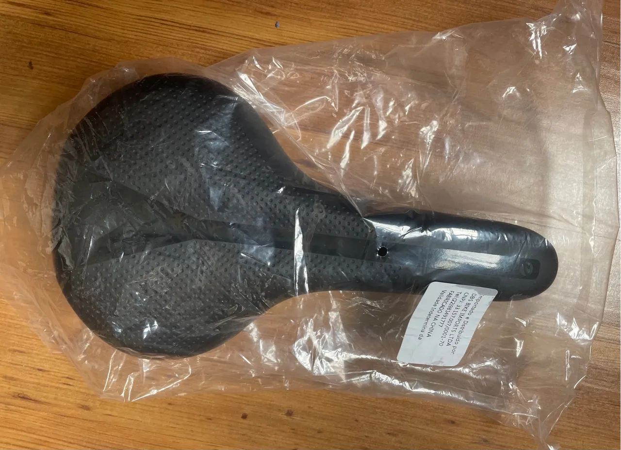 Force Homme Rik Trou + Selle de vélo, Noir,. - Sport