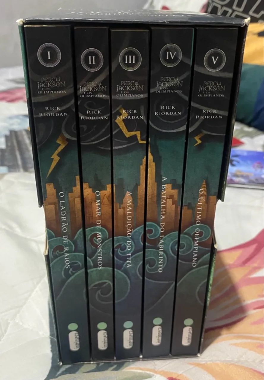 Box Percy Jackson