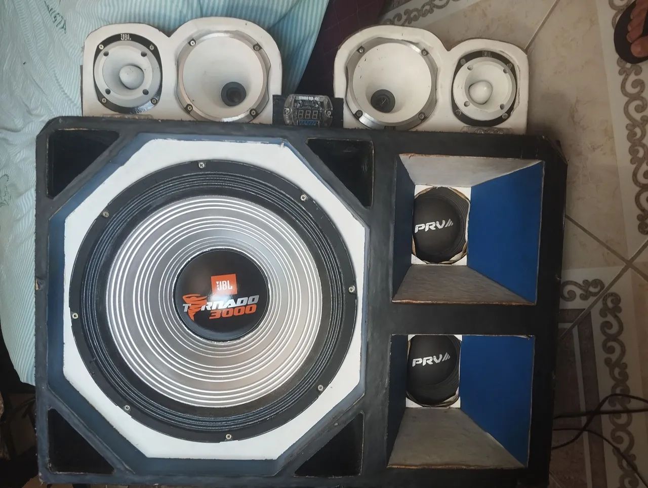 Caixa Trio 18" TORNADO 3000 - Foto 4
