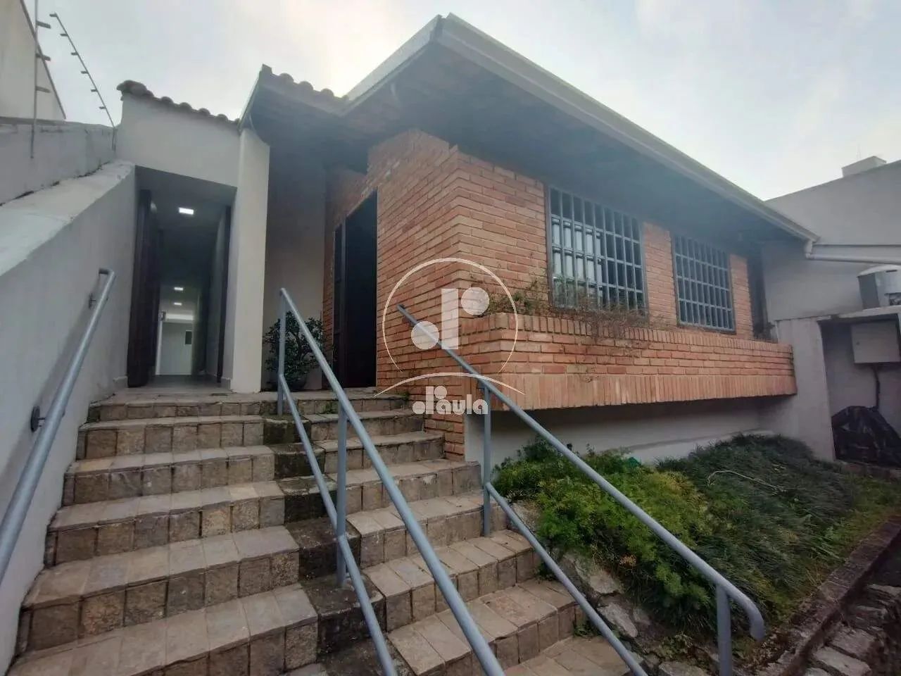 Casa para aluguel, 9 quartos 2 suítes Centro em Santo André/SP