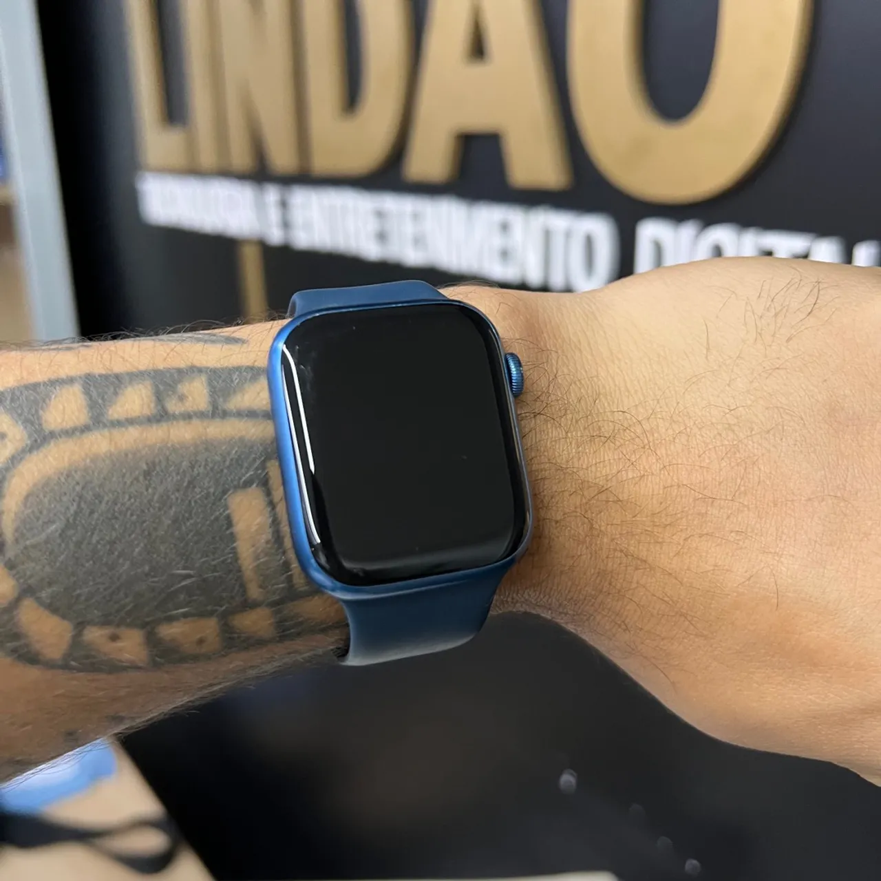 Loja física. Apple Watch Séries 7 45mm azul, impecável